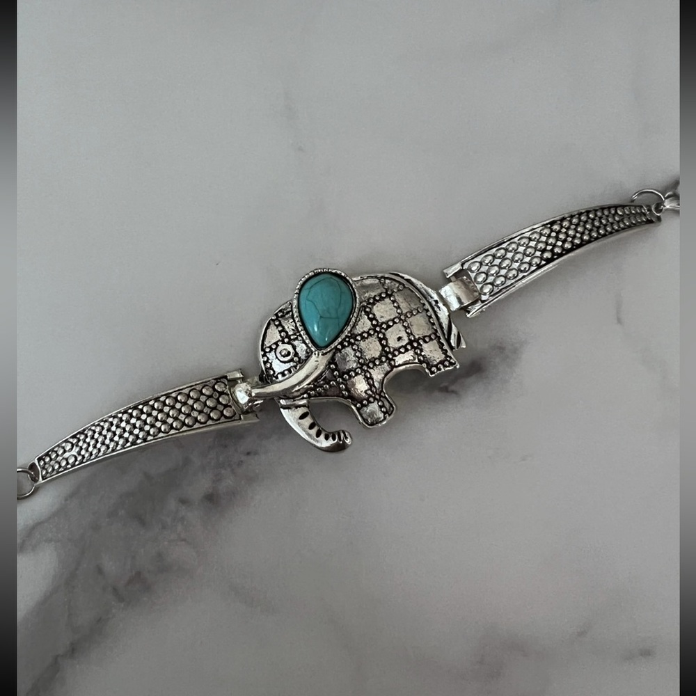 Elephant Bracelet NWOT